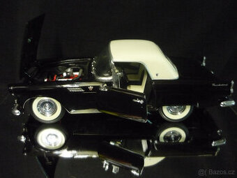Ford Thunderbird 1955 Road Signature 1/18