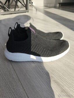 Tenisky značky Fila, velikost 36