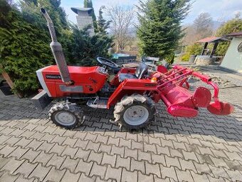 Prodám traktor zachovalý