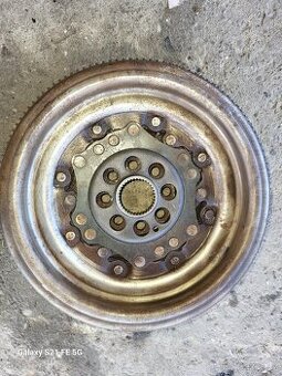 VW PASSAT setrvačník DSG 4X4