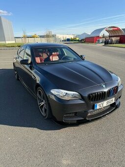 BMW M5 F10