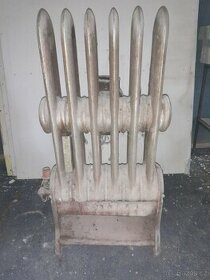Retro litinovy radiator
