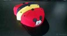 Nové čepice Mickey Mouse