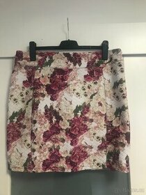 Krátká pouzdrová květinová sukně Yessica - 1