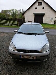 Ford focus 1.8 benzin