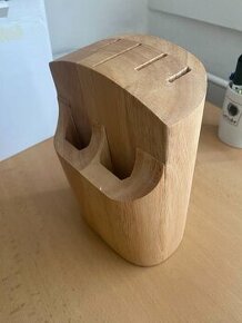 Dřevěný blok na nože - 1