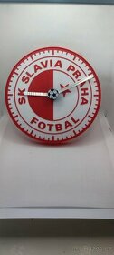 Nové hodiny SK Slavia Praha - starý znak.
