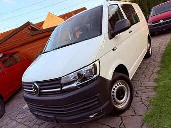 VW Transporter T6 4/2018 Mixto barva Weis Multivan