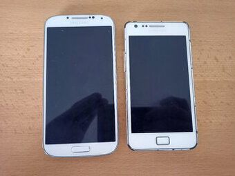 Samsungy - 1