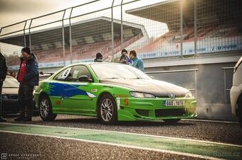 Peugeot 406 Coupé V6 v závodní úpravě, manuál