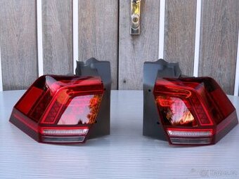 Zadní Originál světal VW Tiguan II 5NA945207-208