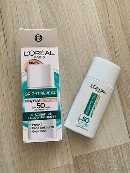 L’Oréal Paris Bright Reveal rozjasňující tónovací fluid