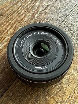 Canon EF-S 24 mm 1:2,8 STM