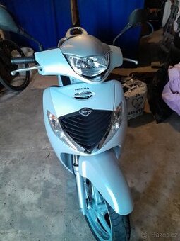 Original plexi a kufr honda sh 125