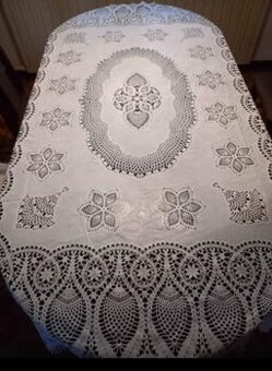Ubrus 180x136