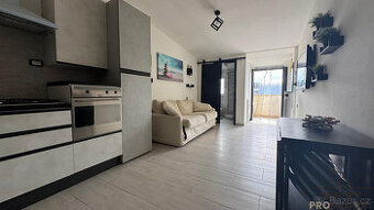 Prodej bytu 1+kk 35 m², via Lago di Como, Montesilvano, Itál