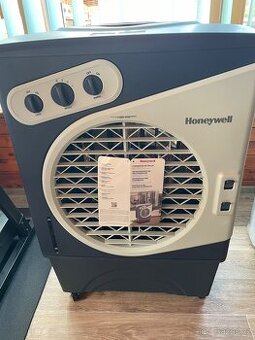 Ochlazovač vzduchu Honeywell AIR cooler šedý