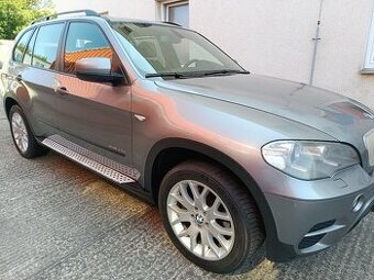 BMW X5 3.0d 225 Kw xDrive 40d Nova Stk Platna Do 06/2027