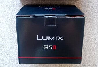 PANASONIC Lumix S5 II  + 24-60mm f2.8