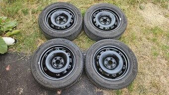 Škoda Rapid Fabia pneumatiky 185/60R15 disky 6Jx15 5x100