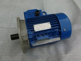 Elektromotor 2,2 kW / 2850 ot. -přírubový