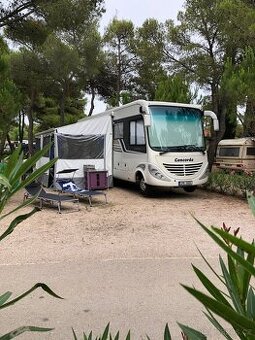 Concorde Charisma 890L