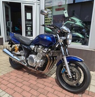 YAMAHA XJR1300