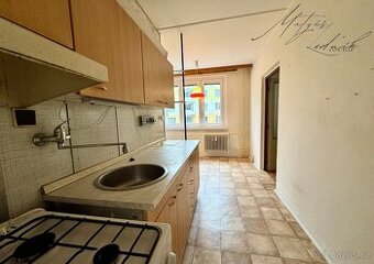 Prodej bytu 3+1 61 m² 17. listopadu, Klášterec nad Ohří