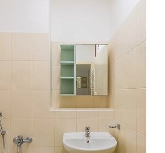Koupelnová skříňka IKEA