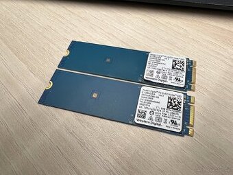 2x DISK NVME Western Digital, 256GB, 2280.