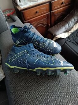 Kopačky lisovky Puma vel. 39