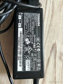 Originální zdroje k notebooku TOSHIBA, Acer