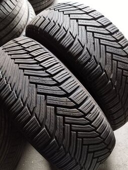 2 ZIMNÍ MICHELIN 215/60 R17 - TOP STAV