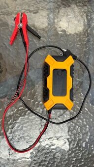 Nabíječka autobaterie E-FAST 3-stupňová