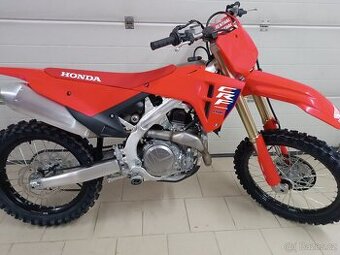 CRF 450 26