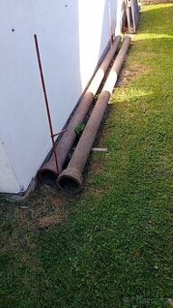 Litinová odpadní trubka