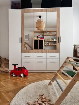 Šatní skříň 203x203x60