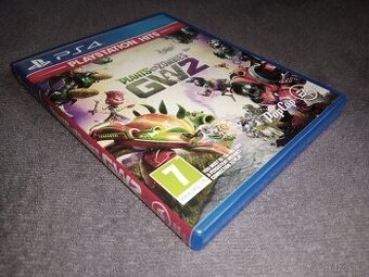 Plants vs Zombies GW2 PS4 - 1