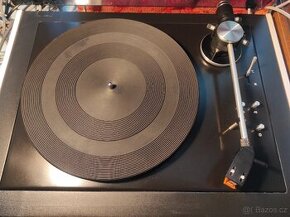 Gramofon TESLA - NC420 HI- FI