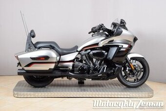 Yamaha XV 1900 Star Eluder GT Package