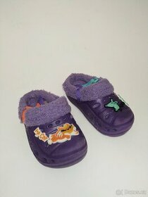 Dětské bačkory, pantofle, nazouváky. Velikost 25