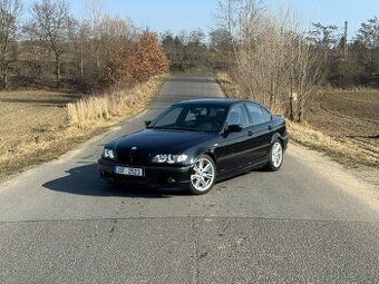 BMW 330i M-Paket 6q Manuál