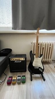 Elektrická kytara + Marshall MG15 + 4 efekty (kompletní set)