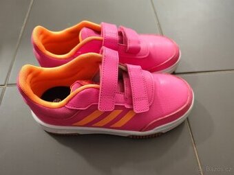 ruzove adidas boty na suchy zip vel.34