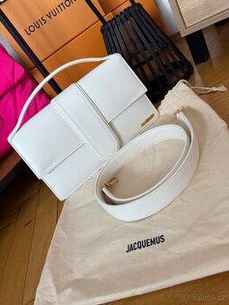 Kabelka JACQUEMUS Le bambinou