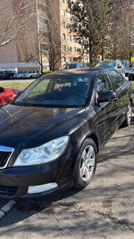 Škoda Octavia II  2.0 tdi —- tažné——