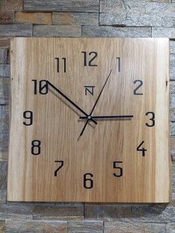 Hodiny masiv dub, černé písmo, olej Osmo