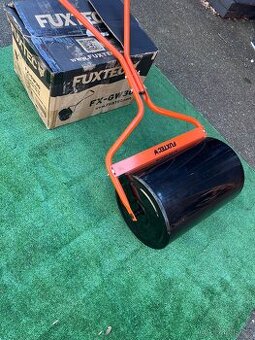 Válec na trávu ocelový od německé společnosti Fuxtec- Nový