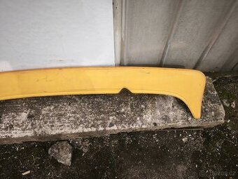 Zadní křídlo na Kadett E