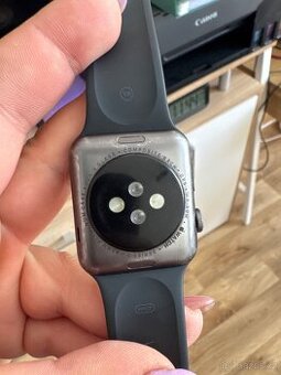 Apple Watch Series 3 (42 mm)